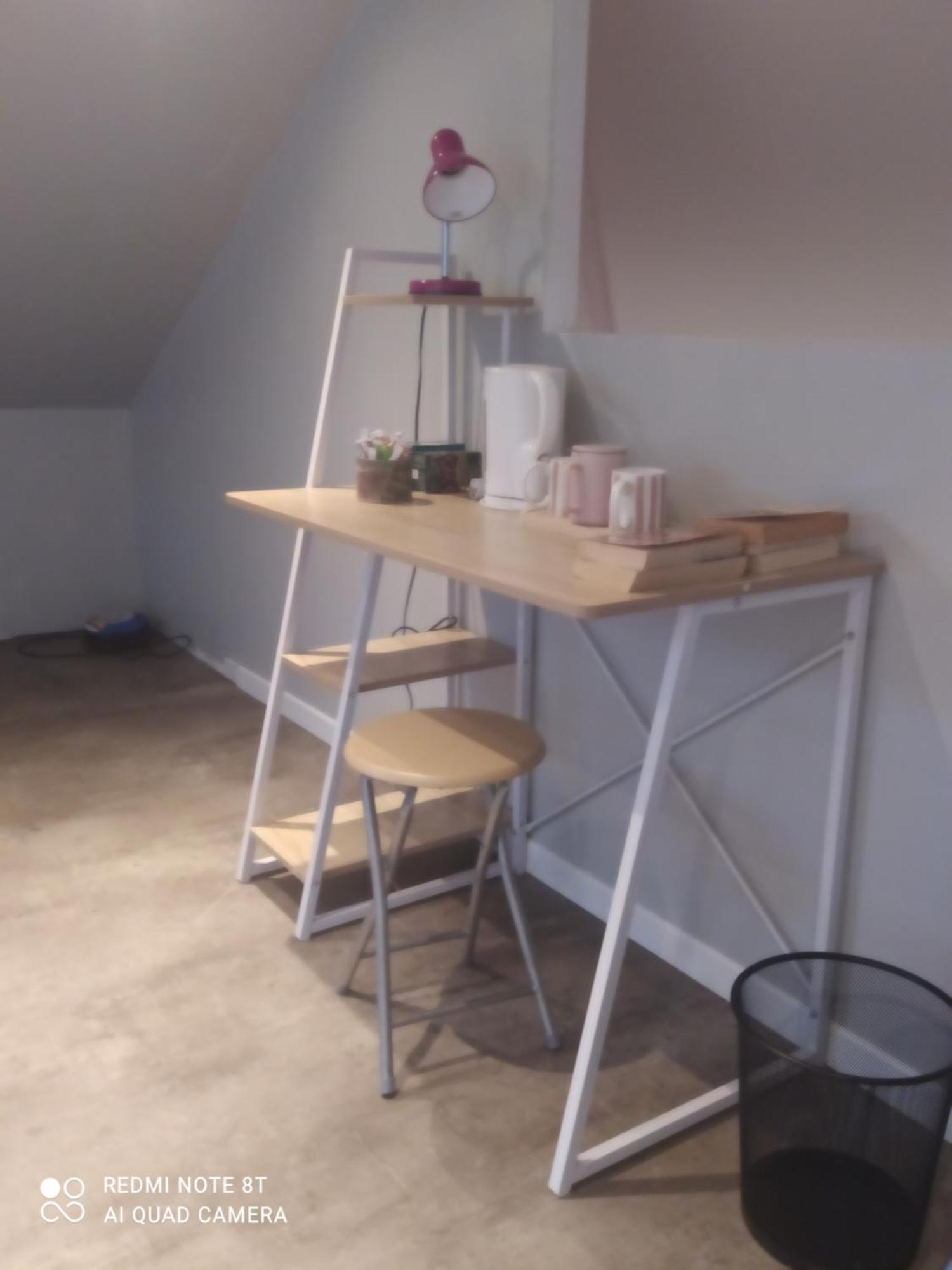 Petit Appartement Dans Une Maison Individuelle 勒唐蓬 外观 照片